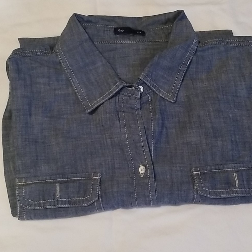 Shirt - Picture 4 of 4